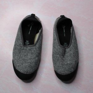 Mahabis Grey Wool Removable Sole Slippers sz 38